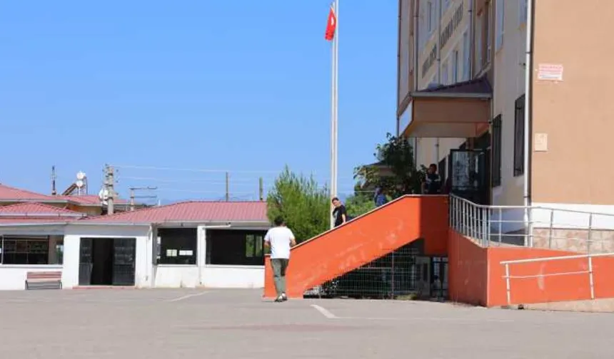 Gaziantep ve çevre illerde YKS'nin ikinci oturumu AYT başladı