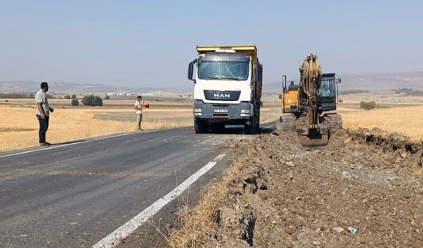 Büyükşehir’den Maksutuşağı’na Konforlu Ulaşım; Yolun Genişliği 2 Katına Çıkarılıyor
