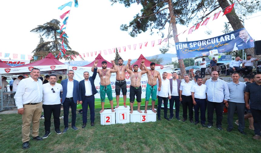 Kahramanmaraş'ta 'Uluslararası Hartlap Karakucak Güreş Festivali' düzenlendi
