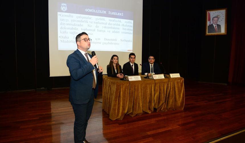 Kahramanmaraş'ta 'Denetimli Serbestlik Uygulamaları' paneli yapıldı