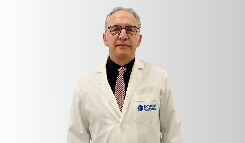 Robotik diz ve kalça protezi ameliyatıyla protez ömrü uzuyor