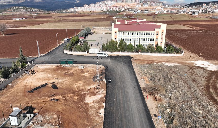 Büyükşehir, Pazarcık’ta Bir Mahallenin Daha Ulaşım Ağını Güçlendiriyor