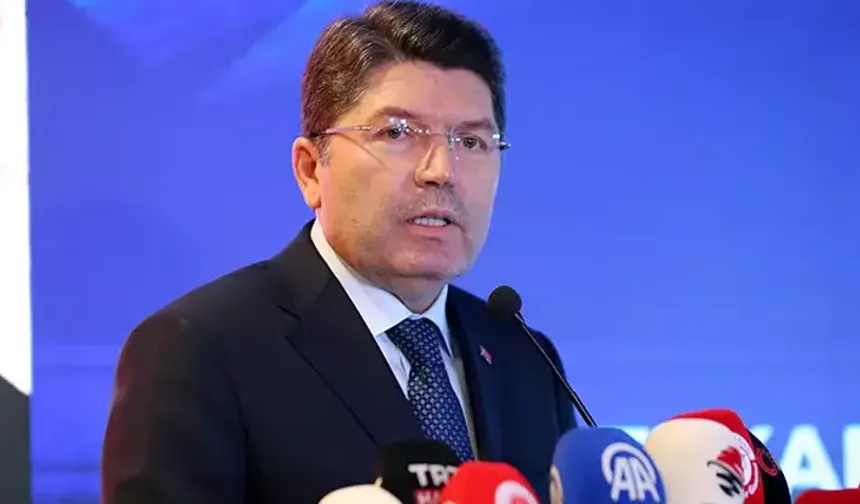 Adalet Bakanı Tunç'tan Antalya'daki yolcu otobüsü kazasına ilişkin açıklama: