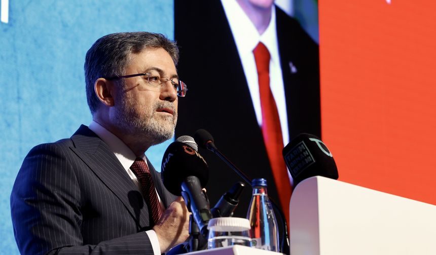 Bakan Yumaklı: 'Yaralar birlikte sarıldı, ayağa birlikte kalktık, geleceğe hep birlikte güvenle bakıyoruz'