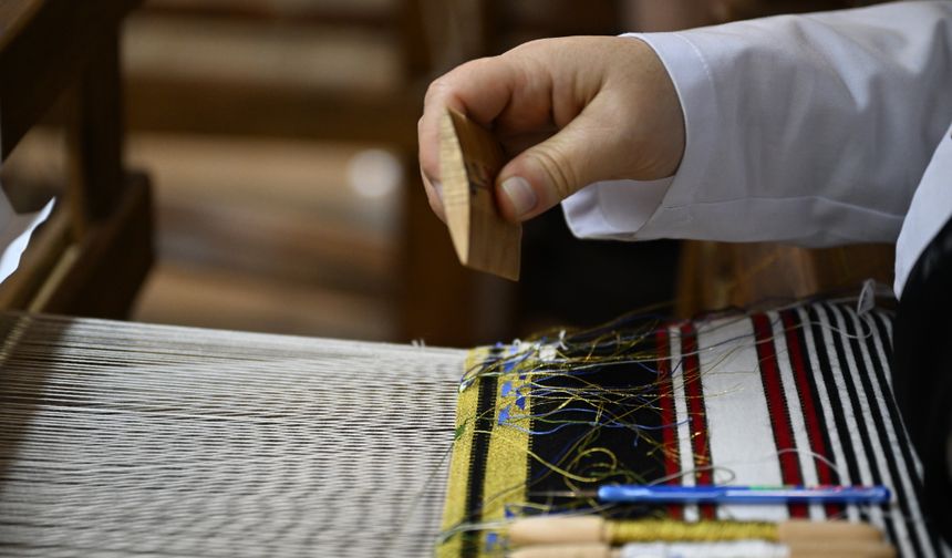 Kahramanmaraş'ta depremzede kadınlar kurslarla hem sosyalleşiyor hem kazanıyor