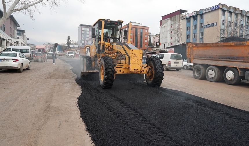 Hükümet Bulvarı’nda Altyapının Ardından Üstyapı Onarımına Geçildi