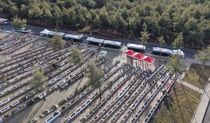 Büyükşehir, Kapıçam Deprem Şehitliği’ni 6 Şubat’a Hazırlıyor