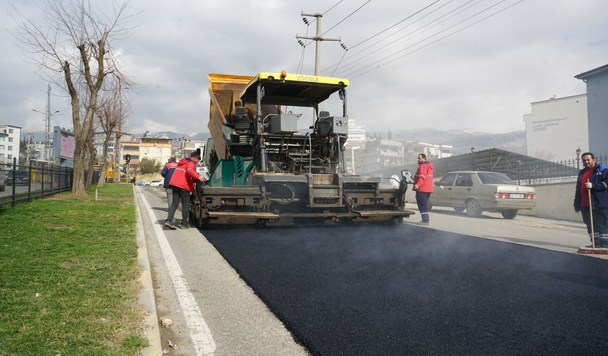 Büyükşehir’den Dulkadiroğlu ve Onikişubat’ta Asfalt Seferberliği
