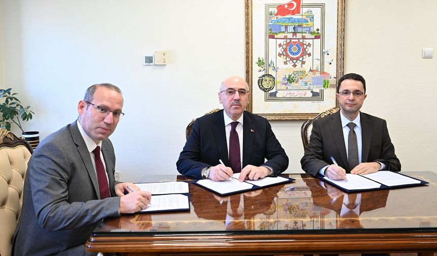 KSÜ İle Türkoğlu OSB Arasında Meslek Yüksekokulu İçin İş Birliği Ön Protokolü İmzalandı