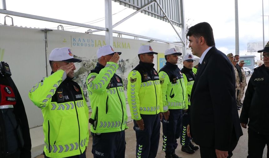 Şanlıurfa, Kahramanmaraş ve Kilis'te bayramlaşma programları düzenlendi