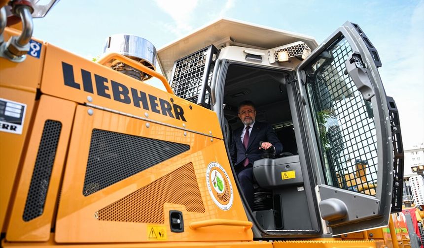 Bakan Yumaklı: '2025 yılı verilerine göre orman yangınlarının yüzde 91'i insan unsuru taşıdı'