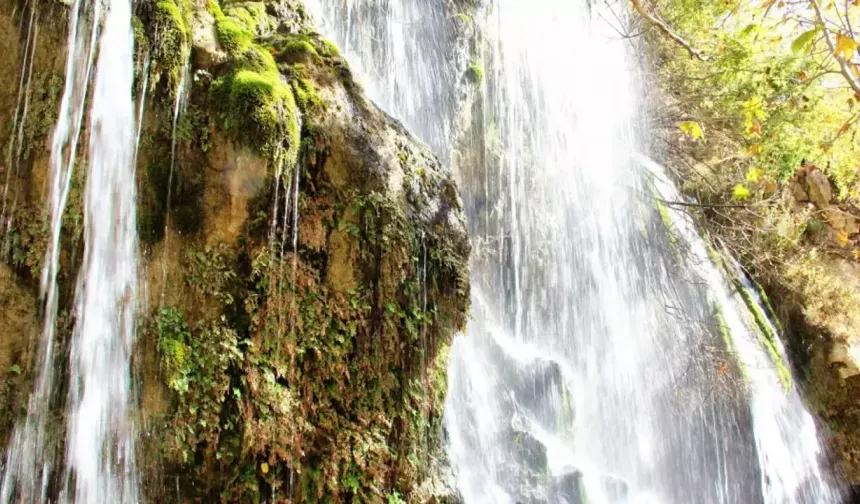 Kahramanmaraş’ta Ceyhan Nehri’ne düşen şahıs akıntıya kapılıp kayboldu