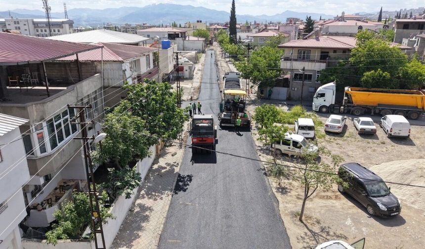Büyükşehir, şehir tarihinin en büyük asfalt hamlesine start verdi