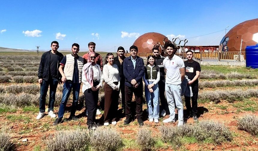 KSÜ Orman Fakültesi Öğrencilerinden Lavanta Tesisi ve Üretim Alanlarına Teknik Gezi