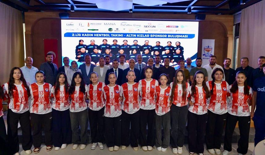 Kahramanmaraş'ta kadın hentbolunda tarihi hedef Maraşgücüspor 1 Lig'e kilitlendi