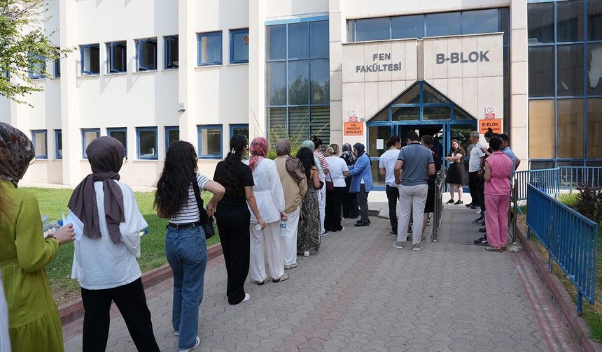 Pusula Maraş’tan 6 Bin Adaya KPSS Öncesi Gerçek Sınav Provası