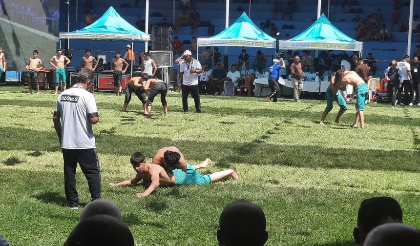 Afşin’de 48. Geleneksel Eshab-ı Kehf Kültür ve Karakucak Güreş Festivali Başladı