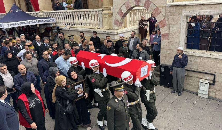 Görev sırasında şehit olan uzman çavuş Kahramanmaraş'ta son yolculuğuna uğurlandı