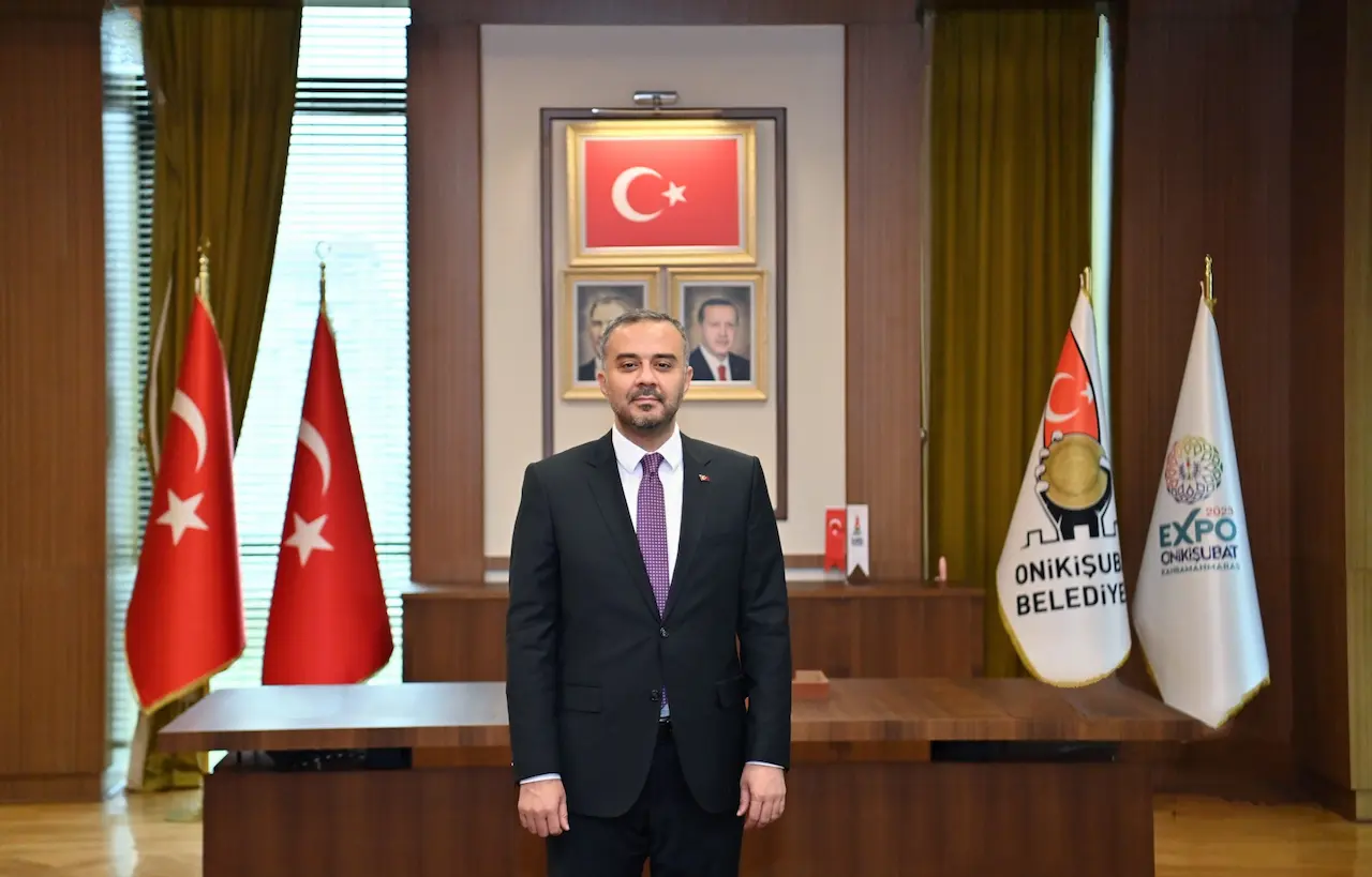 Başkan Toptaş’tan Cumhuriyetin 102’nci yıl dönümü mesajı